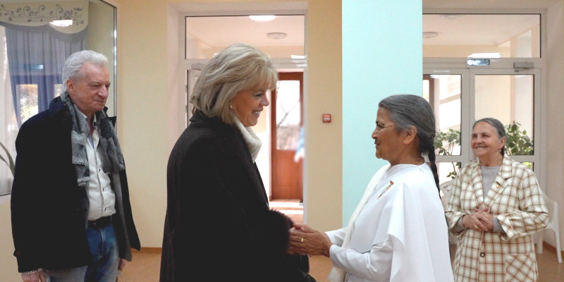 Lyubov Kazarnovskaya, famous opera singer, visits Brahma Kumaris, Spiritual Development Center