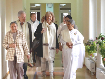 Lyubov Kazarnovskaya, famous opera singer, visits Brahma Kumaris, Spiritual Development Center