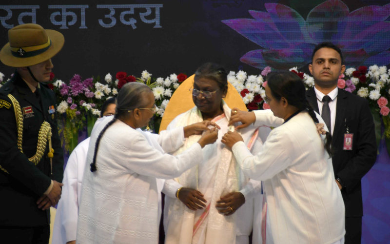 President of India lauds the active role of Brahma Kumaris in Women Empowerment